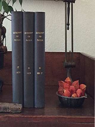 Item #596 Zur Quantenmechanik der Stossvorgange (Quantum Mechanics of Collision) in Zeitschrift...
